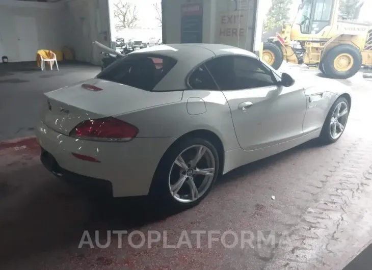 BMW Z4 2015 vin WBALL5C58FP557597 from auto auction Iaai