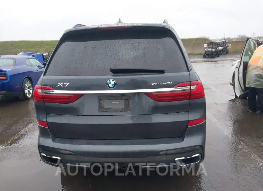 BMW X7 2019 vin 5UXCW2C51KL084375 from auto auction Iaai