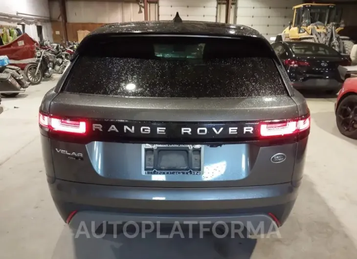 LAND ROVER RANGE ROVER VELAR 2019 vin SALYB2EX5KA228547 from auto auction Iaai