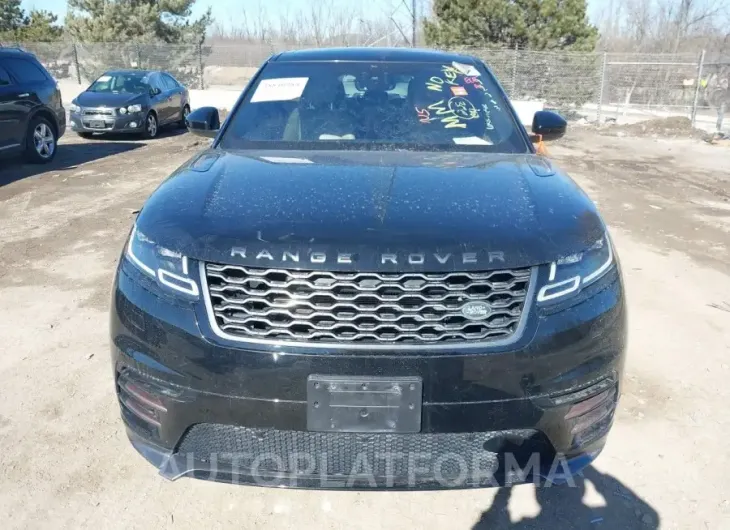 LAND ROVER RANGE ROVER VELAR 2018 vin SALYL2RXXJA727835 from auto auction Iaai