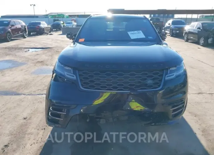 LAND ROVER RANGE ROVER VELAR 2018 vin SALYL2RV0JA744139 from auto auction Iaai