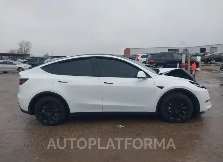 TESLA MODEL Y 2023 vin 7SAYGDEE9PA057710 from auto auction Iaai