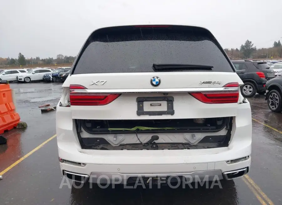 BMW X7 2019 vin 5UXCX4C57KLB40279 from auto auction Iaai