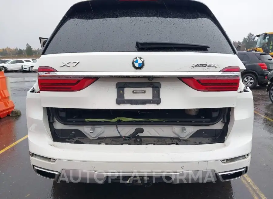 BMW X7 2019 vin 5UXCX4C57KLB40279 from auto auction Iaai