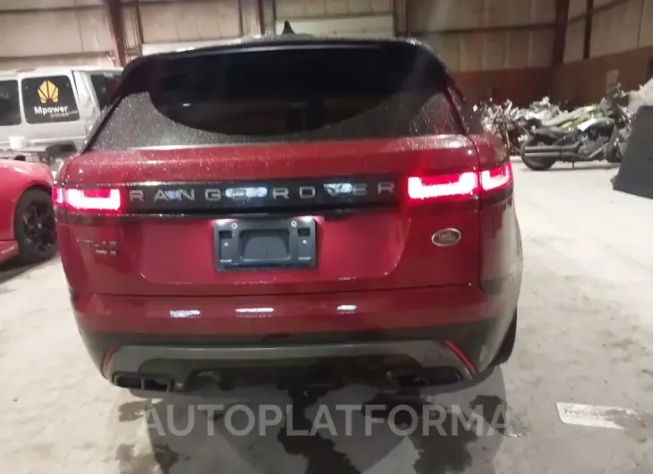 LAND ROVER RANGE ROVER VELAR 2018 vin SALYL2RV9JA771050 from auto auction Iaai