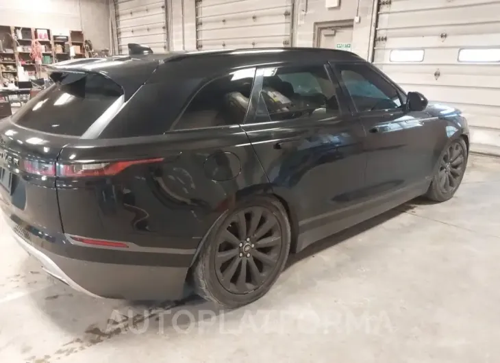 LAND ROVER RANGE ROVER VELAR 2018 vin SALYL2RVXJA742723 from auto auction Iaai