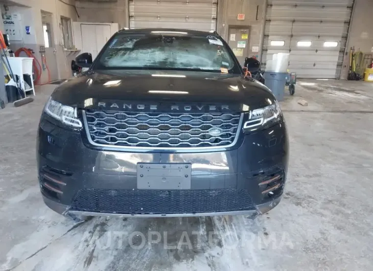 LAND ROVER RANGE ROVER VELAR 2018 vin SALYL2RVXJA742723 from auto auction Iaai