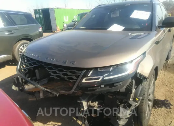 LAND ROVER RANGE ROVER VELAR 2018 vin SALYL2RV6JA771555 from auto auction Iaai