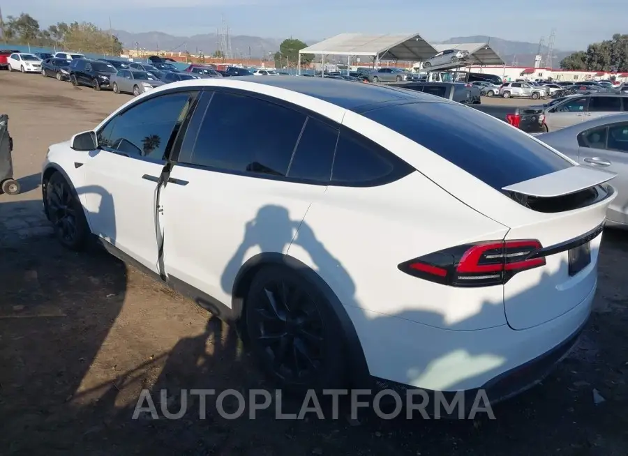 TESLA MODEL X 2022 vin 7SAXCDE52NF344457 from auto auction Iaai