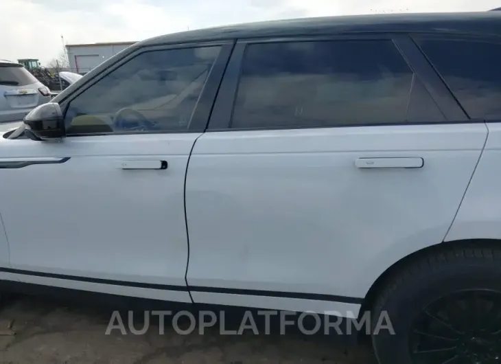 LAND ROVER RANGE ROVER VELAR 2019 vin SALYA2EX6KA216071 from auto auction Iaai