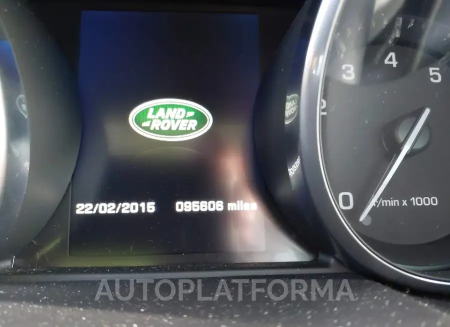 LAND ROVER RANGE ROVER EVOQUE 2015 vin SALVR2BG9FH029680 from auto auction Iaai