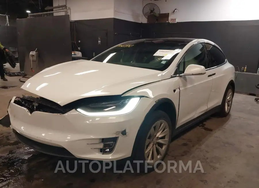 TESLA MODEL X 2020 vin 5YJXCAE28LF297658 from auto auction Iaai