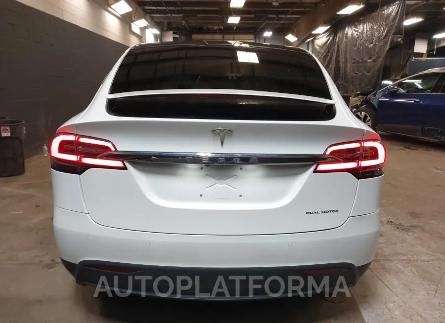 TESLA MODEL X 2020 vin 5YJXCAE28LF297658 from auto auction Iaai