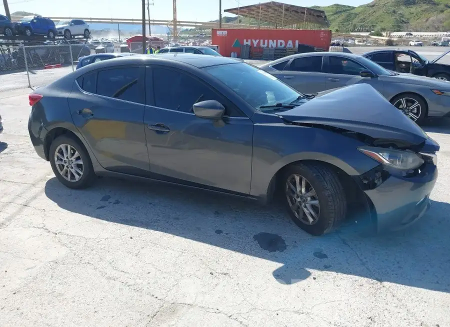 MAZDA MAZDA3 2015 vin JM1BM1V73F1248304 from auto auction Iaai