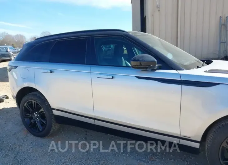 LAND ROVER RANGE ROVER VELAR 2018 vin SALYL2RX3JA776763 from auto auction Iaai