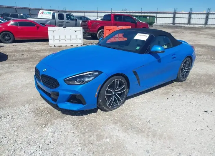 BMW Z4 2019 vin WBAHF3C52KWW22459 from auto auction Iaai