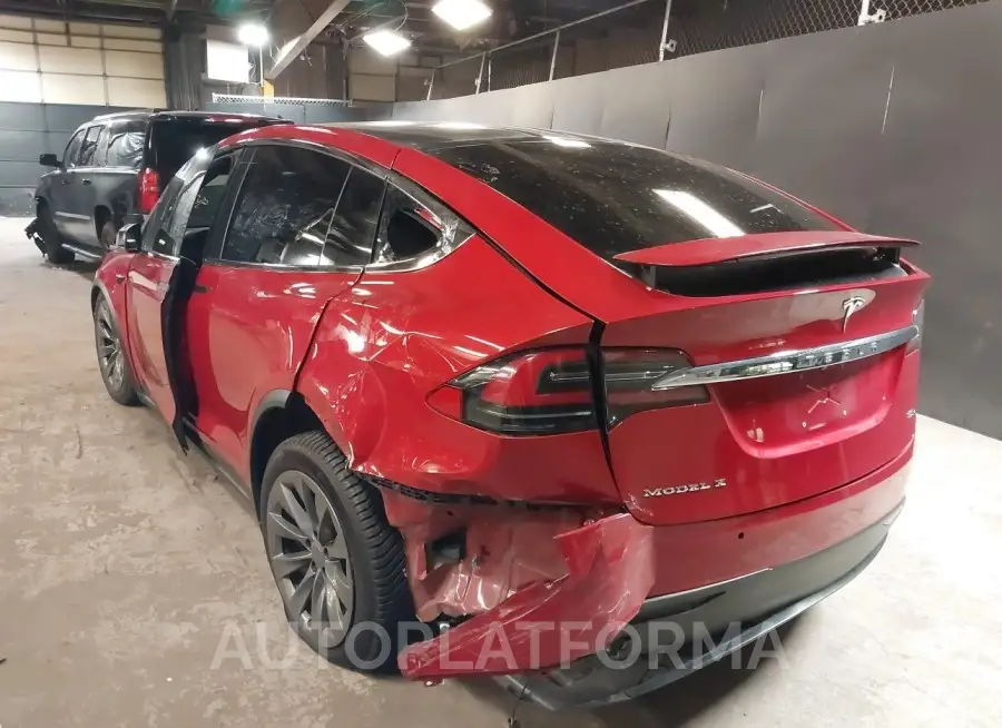 TESLA MODEL X 2017 vin 5YJXCBE22HF041464 from auto auction Iaai