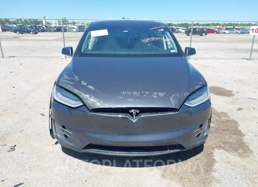 TESLA MODEL X 2019 vin 5YJXCBE2XKF184704 from auto auction Iaai