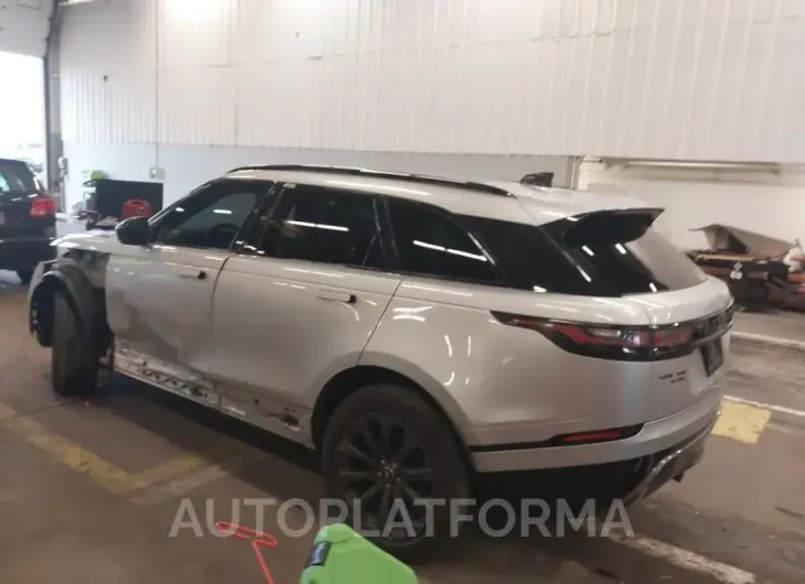 LAND ROVER RANGE ROVER VELAR 2018 vin SALYL2RX2JA735086 from auto auction Iaai