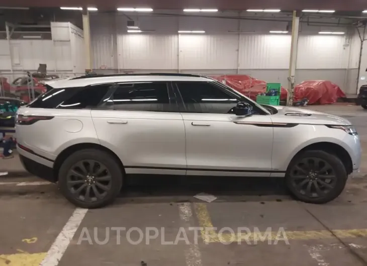 LAND ROVER RANGE ROVER VELAR 2018 vin SALYL2RX2JA735086 from auto auction Iaai