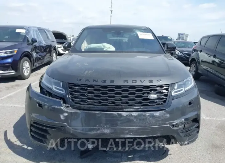 LAND ROVER RANGE ROVER VELAR 2021 vin SALYT2EX5MA301755 from auto auction Iaai