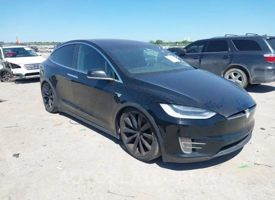 TESLA MODEL X 2016 vin 5YJXCBE21GF023813 from auto auction Iaai