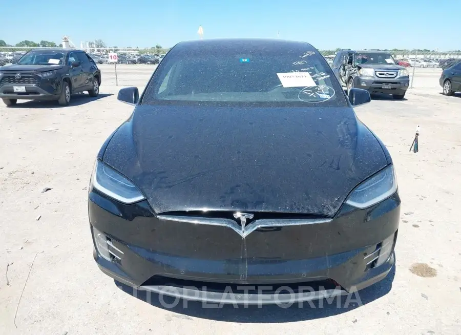 TESLA MODEL X 2016 vin 5YJXCBE21GF023813 from auto auction Iaai