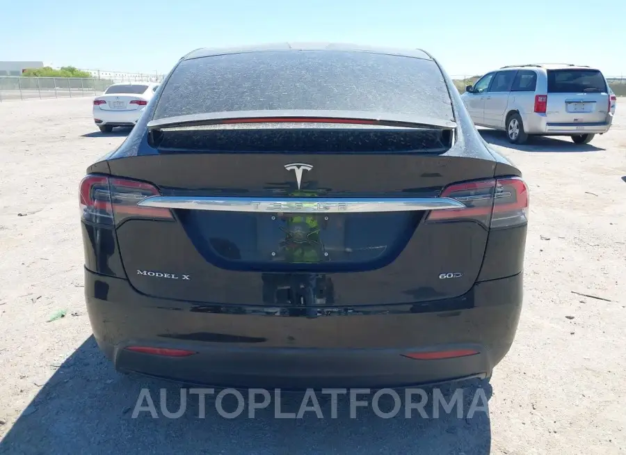 TESLA MODEL X 2016 vin 5YJXCBE21GF023813 from auto auction Iaai