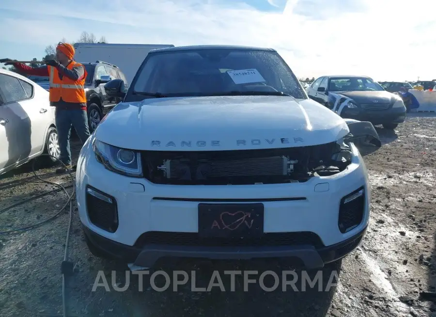 LAND ROVER RANGE ROVER EVOQUE 2019 vin SALVP2RX8KH349661 from auto auction Iaai