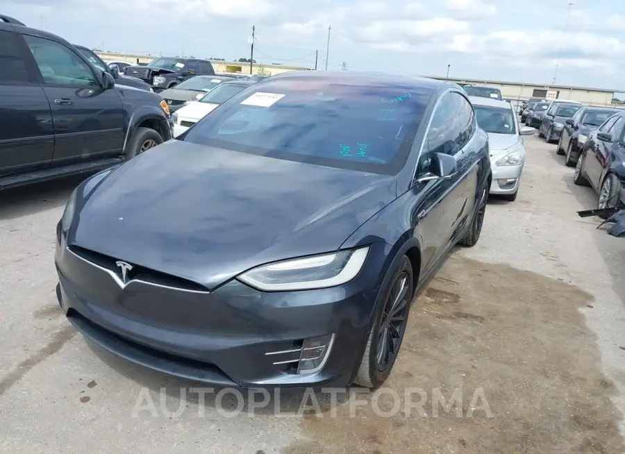 TESLA MODEL X 2016 vin 5YJXCAE21GF006570 from auto auction Iaai