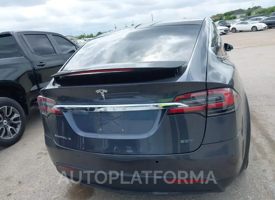 TESLA MODEL X 2016 vin 5YJXCAE21GF006570 from auto auction Iaai