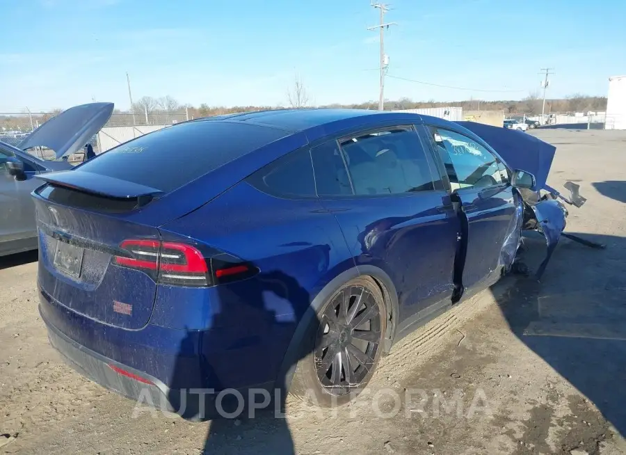 TESLA MODEL X 2022 vin 7SAXCBE67NF352826 from auto auction Iaai