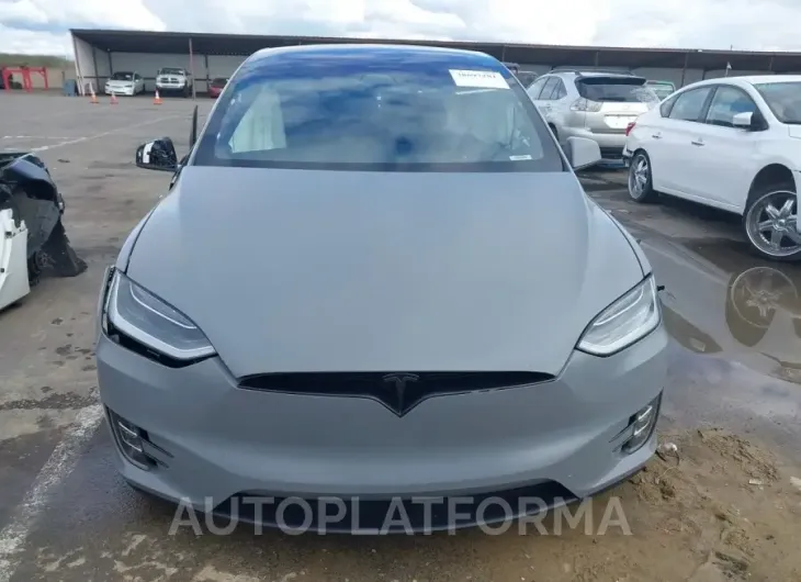 TESLA MODEL X 2018 vin 5YJXCBE2XJF115817 from auto auction Iaai