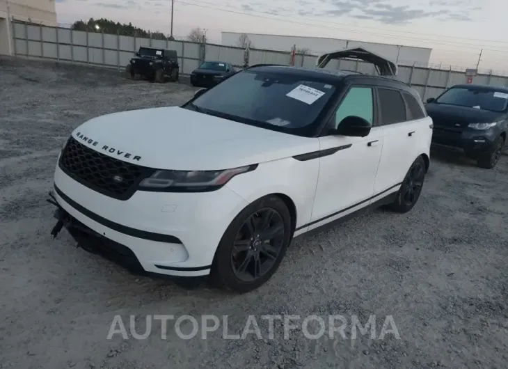 LAND ROVER RANGE ROVER VELAR 2019 vin SALYB2EV1KA785633 from auto auction Iaai