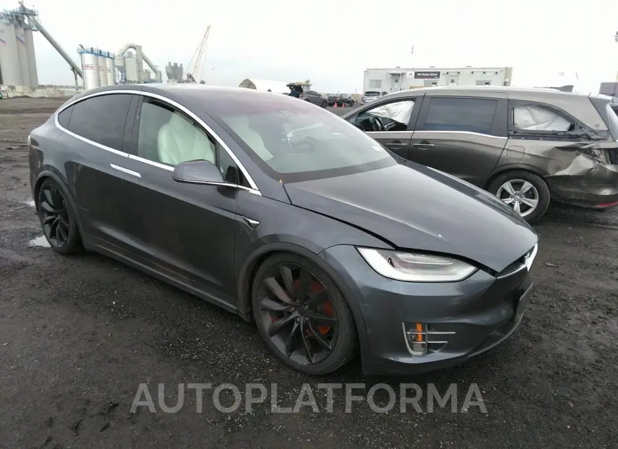 TESLA MODEL X 2020 vin 5YJXCBE24LF236832 from auto auction Iaai