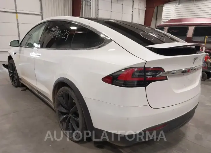 TESLA MODEL X 2020 vin 5YJXCDE2XLF308144 from auto auction Iaai