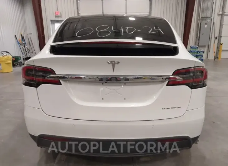 TESLA MODEL X 2020 vin 5YJXCDE2XLF308144 from auto auction Iaai