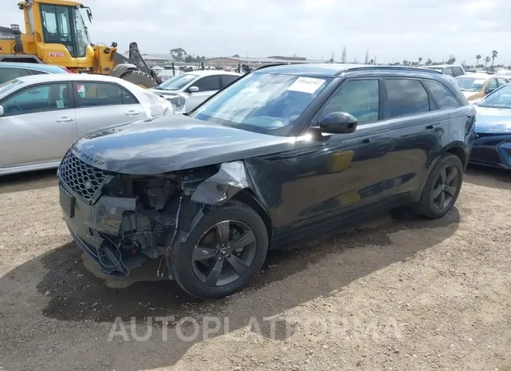 LAND ROVER RANGE ROVER VELAR 2018 vin SALYB2RX0JA749989 from auto auction Iaai