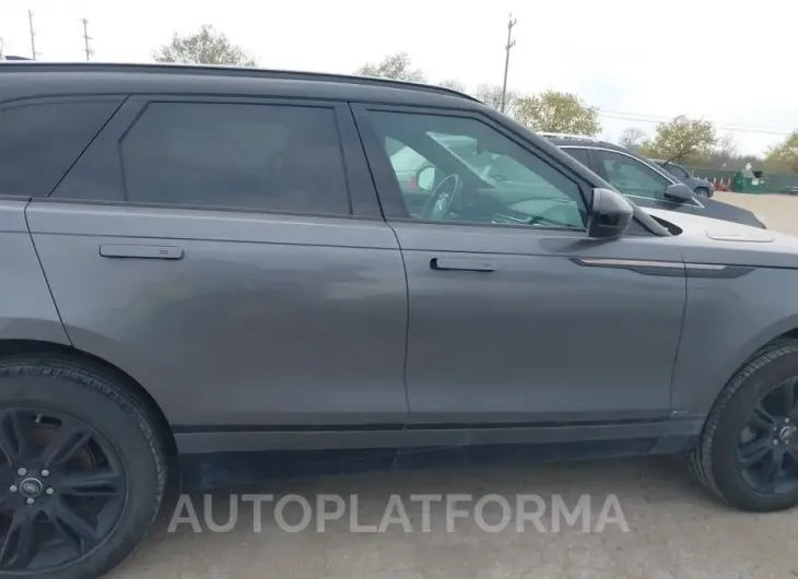 LAND ROVER RANGE ROVER VELAR 2019 vin SALYL2FV4KA213659 from auto auction Iaai