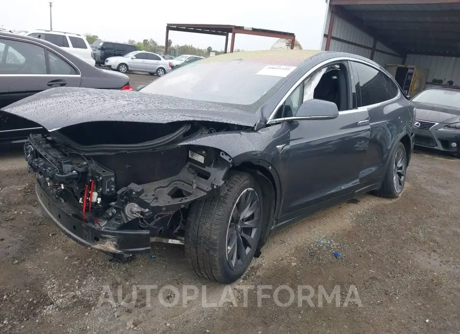 TESLA MODEL X 2018 vin 5YJXCDE21JF140245 from auto auction Iaai