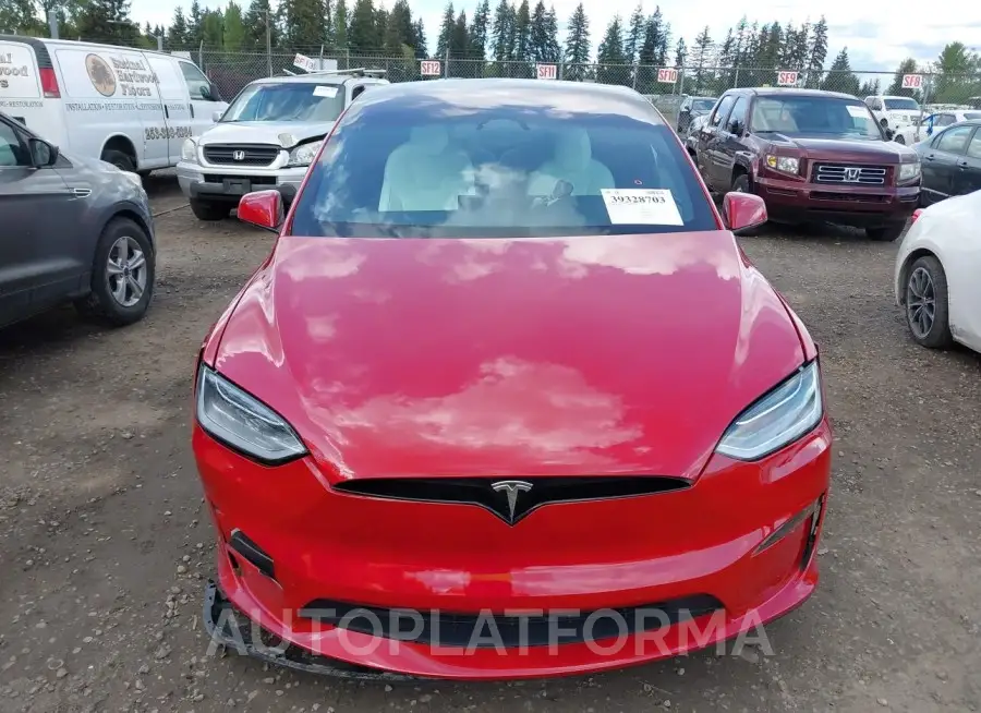 TESLA MODEL X 2022 vin 7SAXCBE63NF354508 from auto auction Iaai