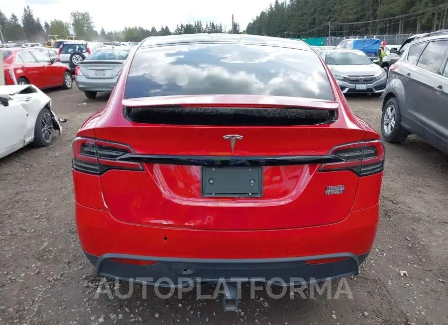 TESLA MODEL X 2022 vin 7SAXCBE63NF354508 from auto auction Iaai