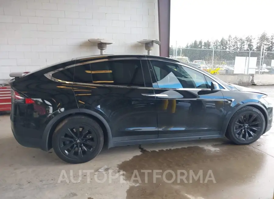 TESLA MODEL X 2018 vin 5YJXCAE21JF119863 from auto auction Iaai