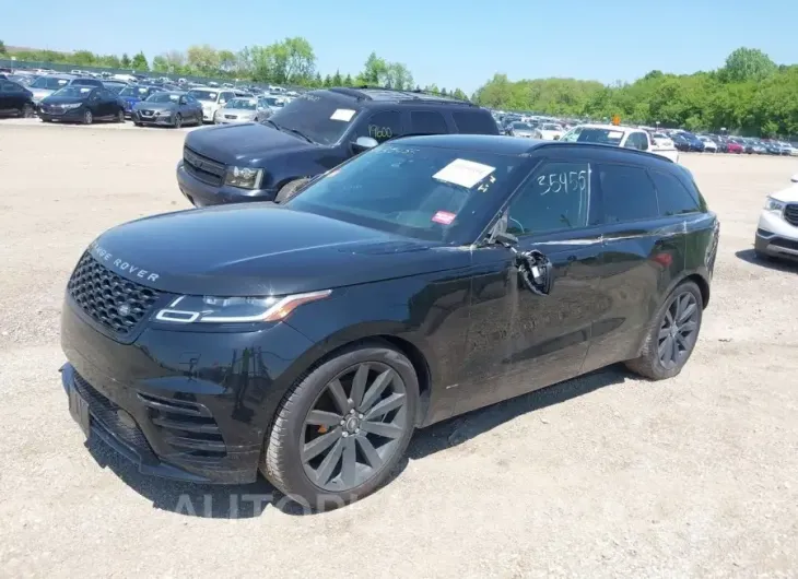 LAND ROVER RANGE ROVER VELAR 2019 vin SALYM2EV3KA779407 from auto auction Iaai