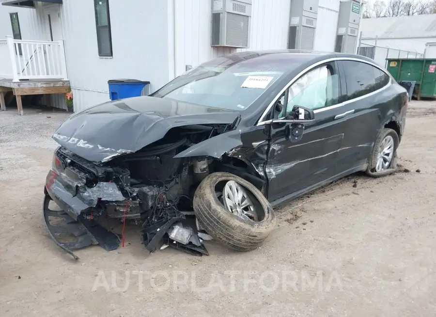 TESLA MODEL X 2018 vin 5YJXCBE26JF105107 from auto auction Iaai