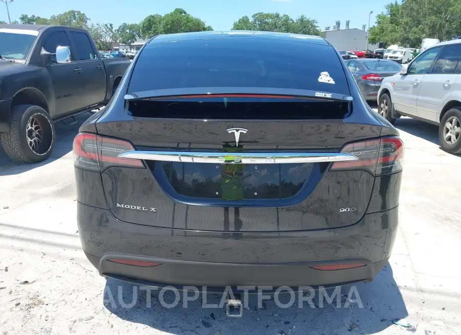 TESLA MODEL X 2016 vin 5YJXCBE2XGF002524 from auto auction Iaai