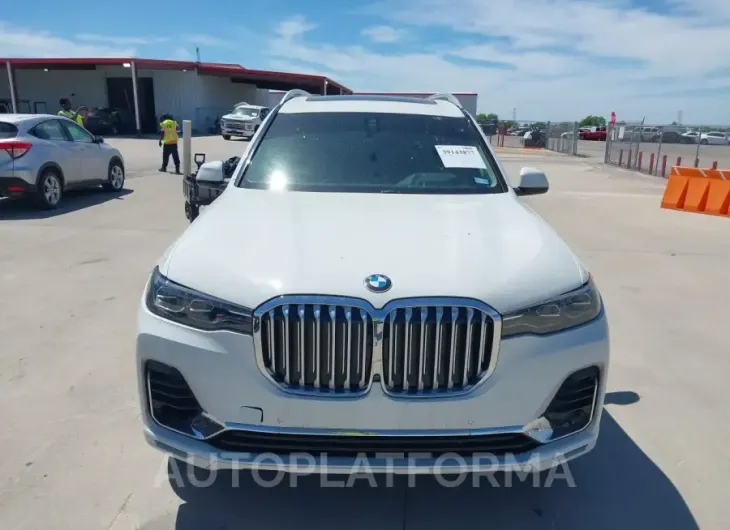 BMW X7 2019 vin 5UXCW2C52KL082134 from auto auction Iaai