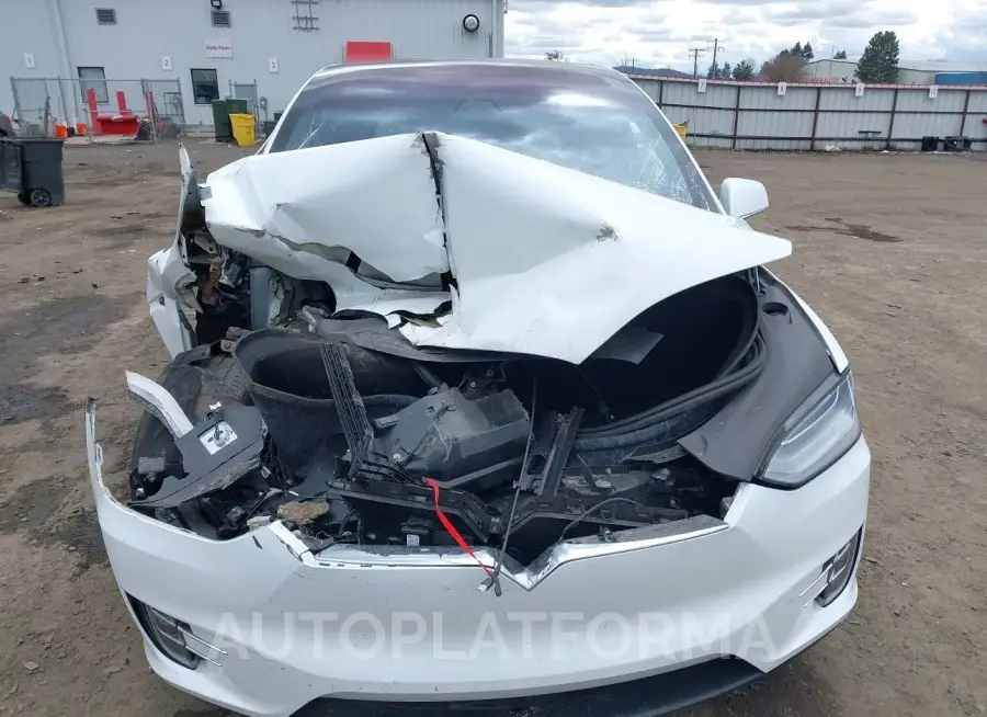 TESLA MODEL X 2020 vin 5YJXCDE29LF235154 from auto auction Iaai