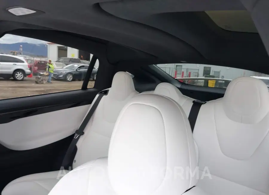 TESLA MODEL X 2020 vin 5YJXCDE29LF235154 from auto auction Iaai