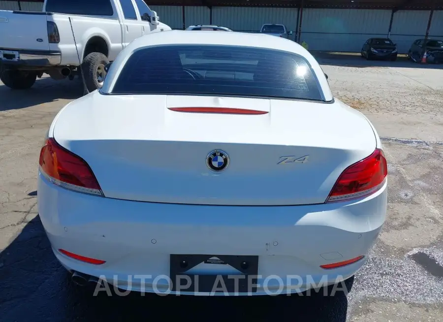 BMW Z4 2015 vin WBALL5C52FP557644 from auto auction Iaai